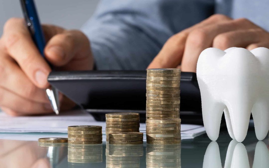 Faturamento de até R$350 mil/mês: o que explica o sucesso das franquias Catarinense Implantes